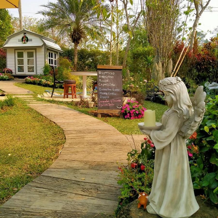 Baan Jaokorkluay บ้านเจ้ากอกล้วย Chiang Rai Exteriör bild