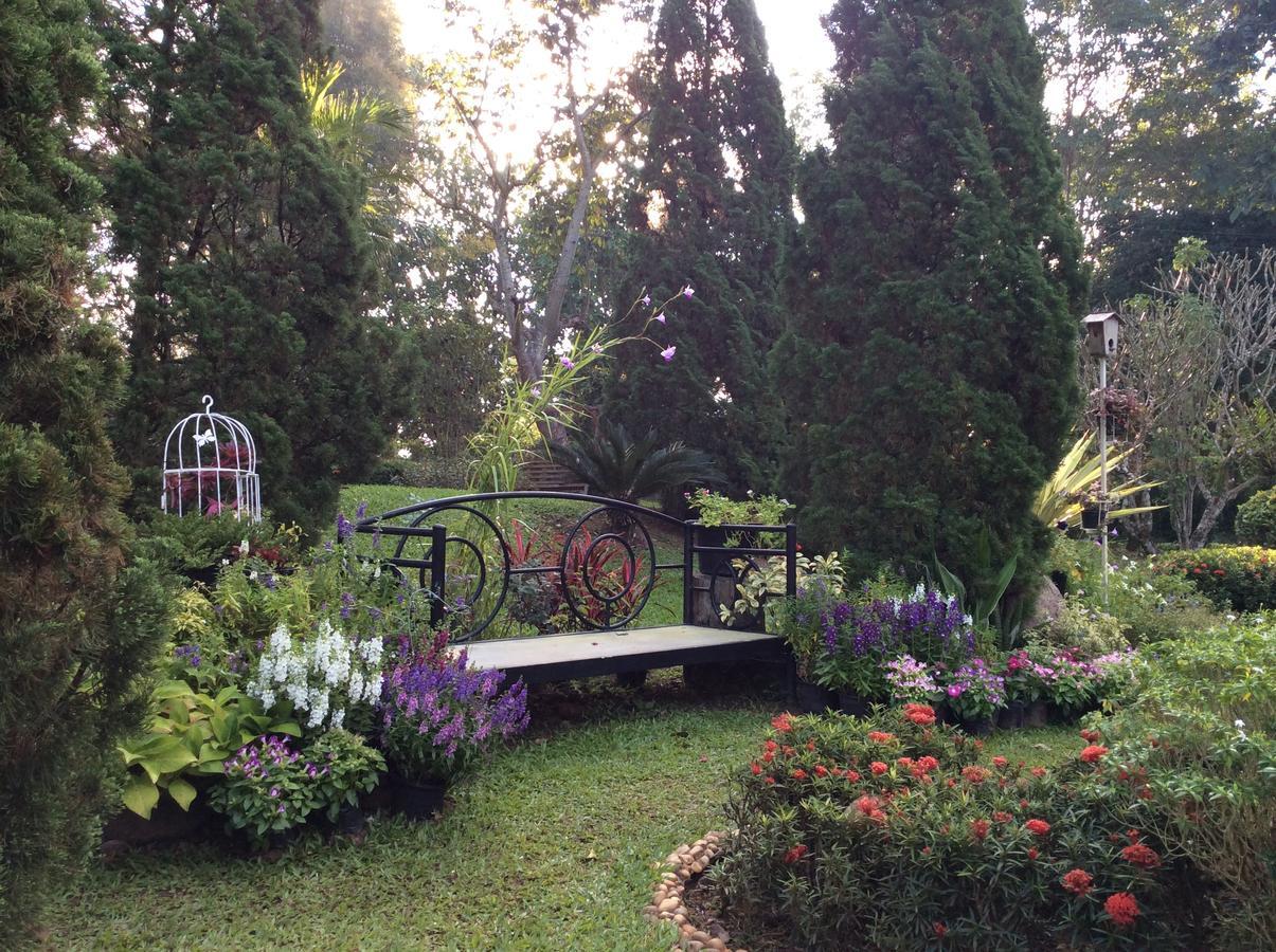 Baan Jaokorkluay บ้านเจ้ากอกล้วย Chiang Rai Exteriör bild