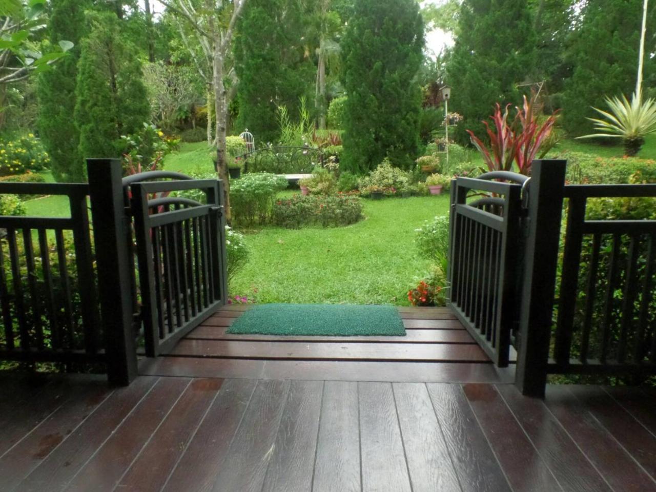 Baan Jaokorkluay บ้านเจ้ากอกล้วย Chiang Rai Exteriör bild